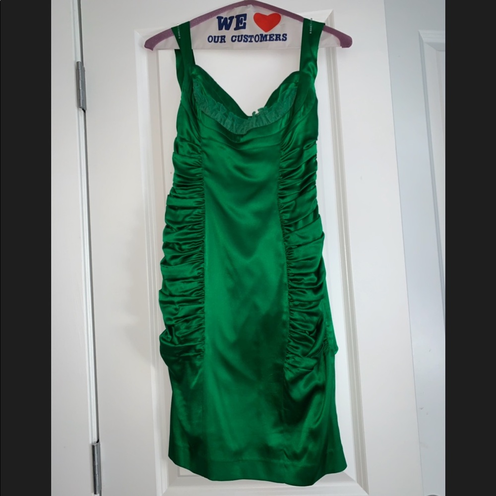 Betsy Johnson green ruched midi dress!